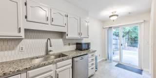 1369 East Rock Springs Road Northeast Gallery 7