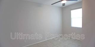 18182 W Poston Dr Gallery 4