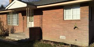 Charming Ephrata 2 bedroom 1 bath duplex unit Gallery 1