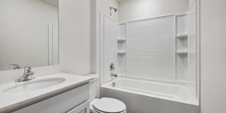 Gorgeous Home in Gentry! Gallery 22