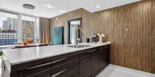 200 Biscayne Boulevard Way Gallery 7
