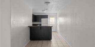 1219 W Carmen Avenue unit: 1 Gallery 4