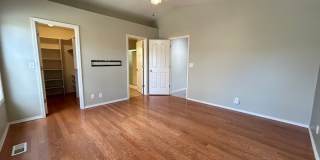 Gorgeous 5 bedroom 3 bathroom Home In Eagle Gallery 19