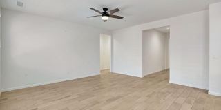 MOVE IN READY!! 3 BEDROOM 2 BATH HOME Gallery 9