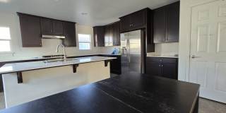 Stunning 3BR 3.5 BATHROOM House in Hayward Gallery 14