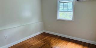 14 Elm Street Gallery 9