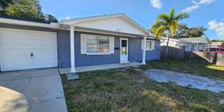 2 BED | 1 BATH House Available for Rent in Holiday! *Move-in Special* Gallery 1