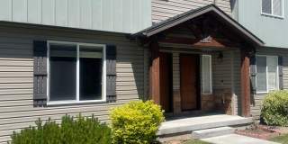 Beautiful 3 Bed, 1.5 Bath Townhome for Rent in The Meadows – Rexburg, ID Gallery 1