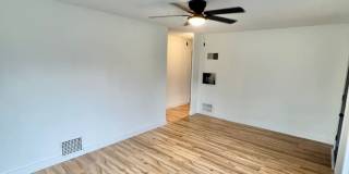 New Listing! 3 bedroom House! Gallery 17