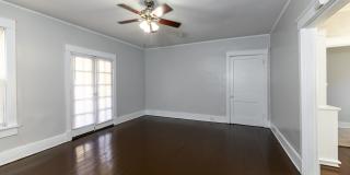 Hawthorne Street Gallery 100