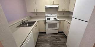 6700 ROOSEVELT APTS. Gallery 28