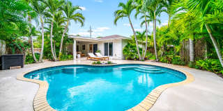 6 Northeast 19th Street Gallery 26