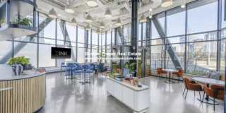 213 Albany Gallery 2