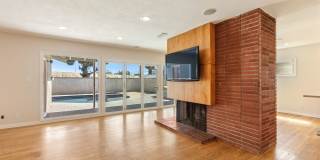 Spacious Upgraded Home in Prime Long Beach! Gallery 4