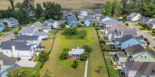Charming Single Family Home in the Picturesque Bona Bella Subdivision Gallery 49
