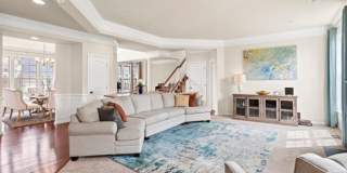 9119 Glenarden Pkwy Gallery 4