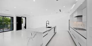 3222 NE 7th St Gallery 16