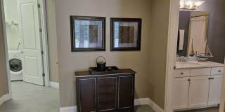 Seasonal Short-Term 2 Bedroom, 2.5 Bath Multi-Level Condo with Balcony and Patio located on Venice Island! Gallery 48
