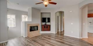 Fantastic 2 Bedroom Townhome minutes away to Camp Pendleton Gallery 5