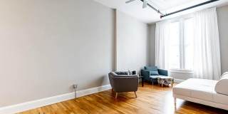 OTR- 1 bed 1 bath condo Gallery 17