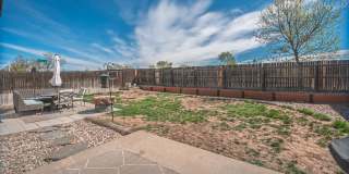 6343 Gossamer Street Gallery 27