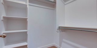 Hamilton Crossing Gallery 7