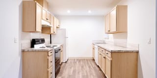 Devonwood and First Place Apartments Gallery 6