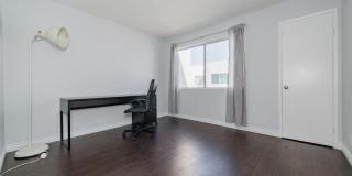 20240 E Arrow Gallery 18