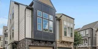 1058 Kirkland Circle Gallery 1