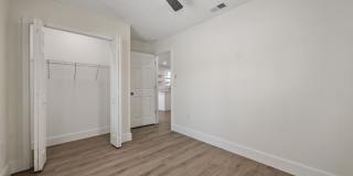 701 W Plaza Pl Gallery 15