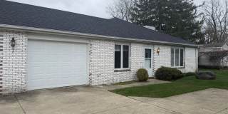 2 Bedroom - Halteman - Condo - Renovated Gallery 1