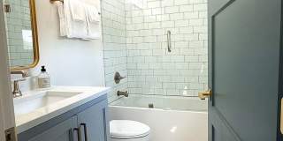 Luxury Townhome Gallery 7