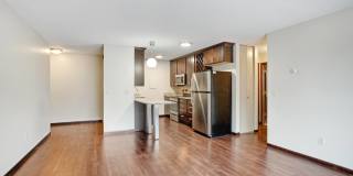2800 Girard Gallery 24