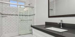 201 E 16th Street Gallery 22