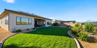 4 Bedroom Home with Gorgeous Views Gallery 43