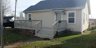 204 E Berry St Gallery 1