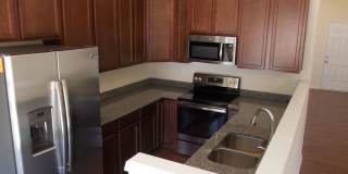 3 Bed End Unit Townhome in Prosperity Church Area Gallery 10