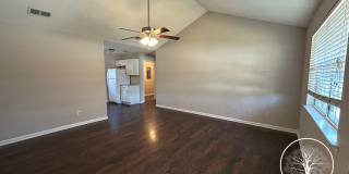 MOVE IN SPECIAL: $500 OFF 1ST MONTH'S RENT!** MOVE IN SPECIAL: $500 OFF 1ST MONTH'S RENT!** Gallery 4