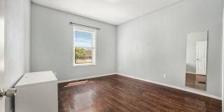 Spacious 5BR/2.5BA in Creston with Garage & Fenced Backyard Spacious 5BR/2.5BA in Creston with Garage & Fenced Backyard Gallery 5