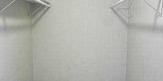 506 Engman St Gallery 17