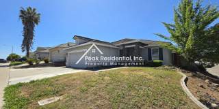 Spacious Vintage Park 3bd/2ba Home with 2 Car Garage! Gallery 1