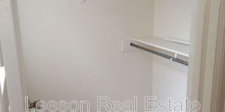 5721 S. Lakeshore Gallery 23