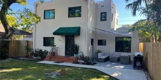 1534 Monroe St Gallery 1