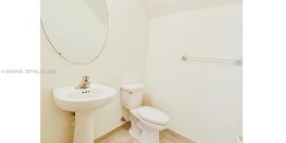132 NE 24th Avenue, Homestead, FL 33033 - 6210 Gallery 15