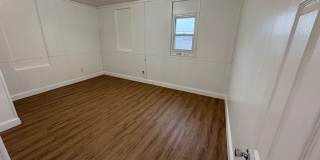 2713 HAMMONDS FERRY Gallery 6