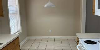 231 Lakeview Drive Gallery 5