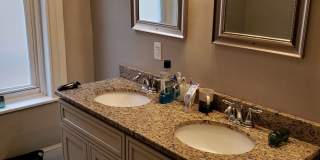 Newly Renovated Temple Student Housing Gallery 27