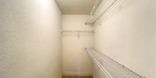 2 bed, 2 bath located in Corona, CA! Gallery 24