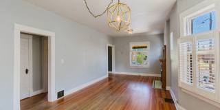 Amazing Highlands location with huge walkability! Gallery 7