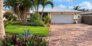 5501 SE Nassau Terrace 5501 SE Nassau Terrace Gallery 1